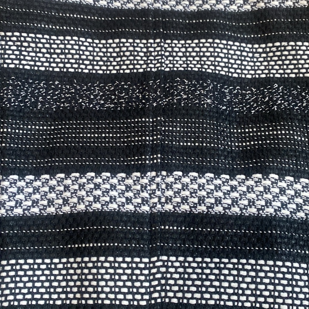 AirField Striped Black and White Blazer - Picture 8 of 17